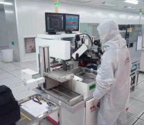 在無塵室里可以涂指甲油嗎？